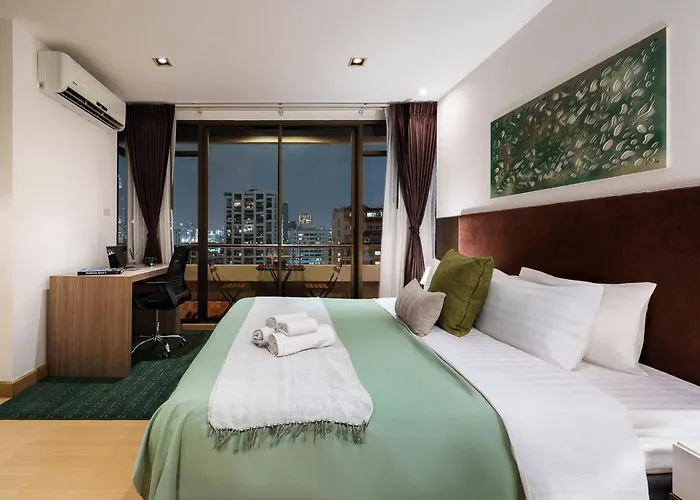 Wander Nana - Two-Bedroom Apartment With Park View *